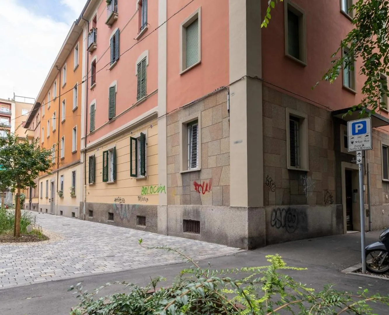 Homeby, Casa Due Agosto Bolonia Włochy