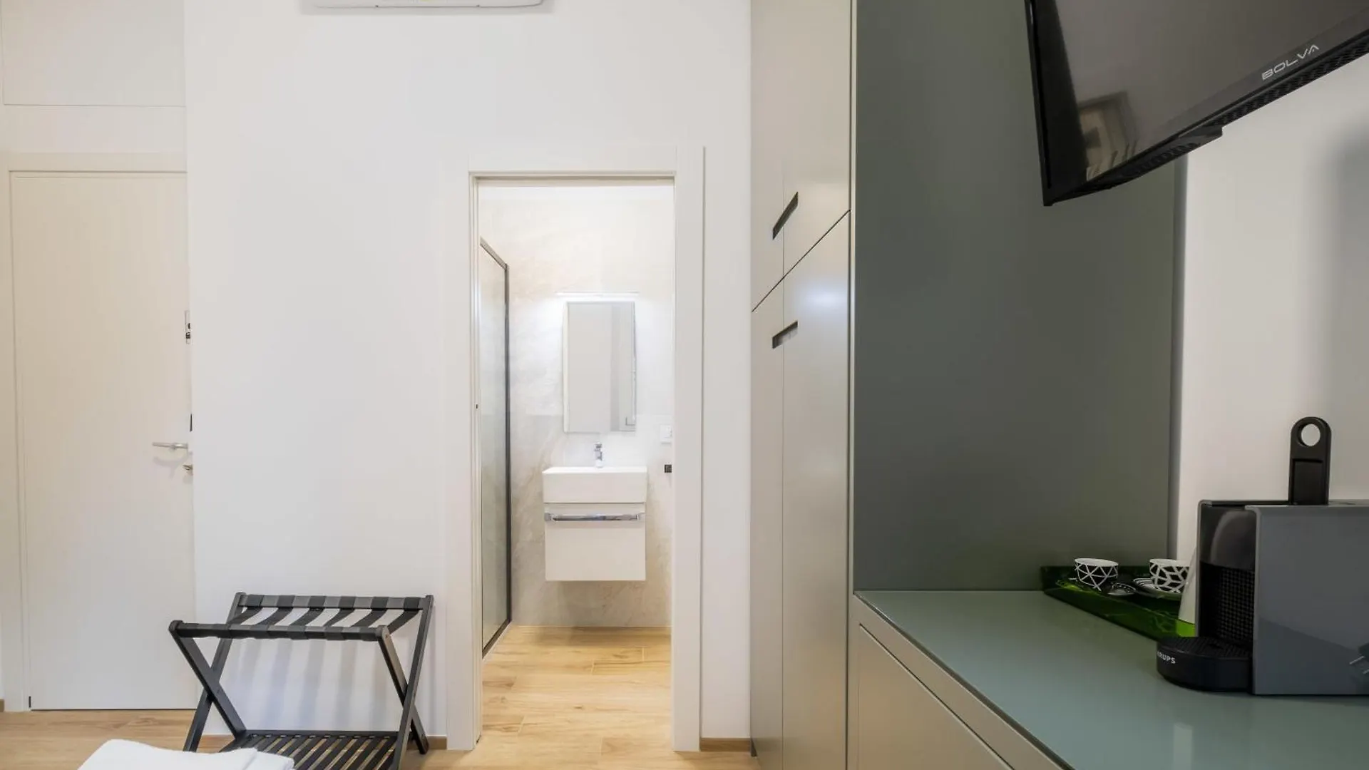 Homeby, Casa Due Agosto Bolonia