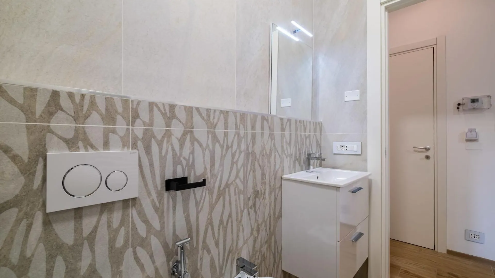 Homeby, Casa Due Agosto Bolonia