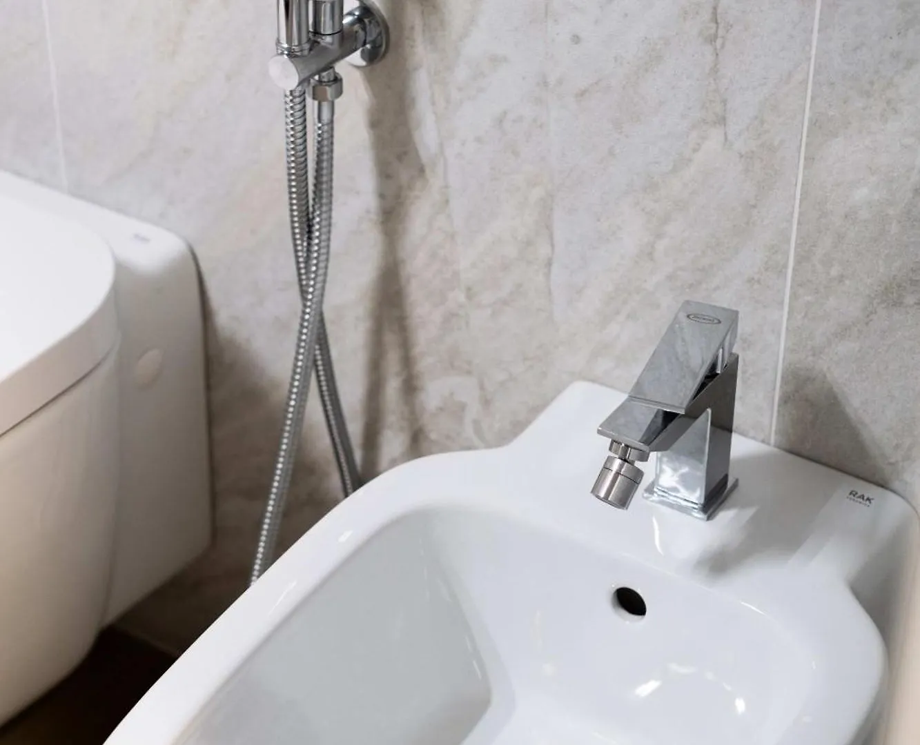 Homeby, Casa Due Agosto Bolonia Włochy
